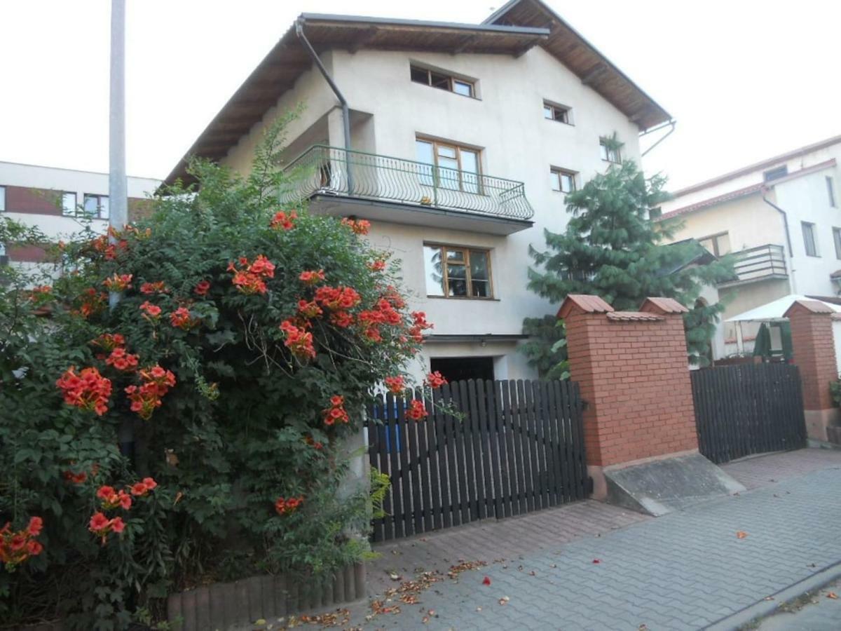 Apartament Na Fatimskiej クラクフ エクステリア 写真